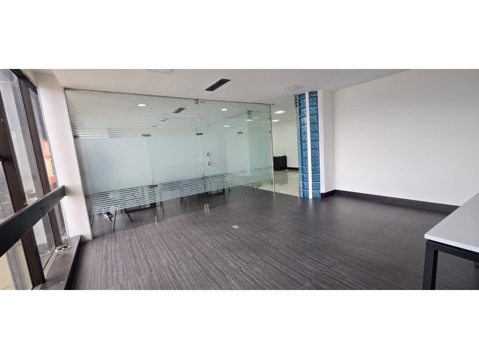 SE ARRIENDA OFICINA EN QUINTA CAMACHO BOGOTA — foto 6