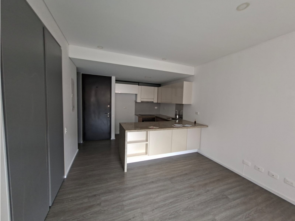 SE ARRIENDA APARTAMENTO EN CENTRO INTERNACIONAL, BOGOTÁ — foto 3