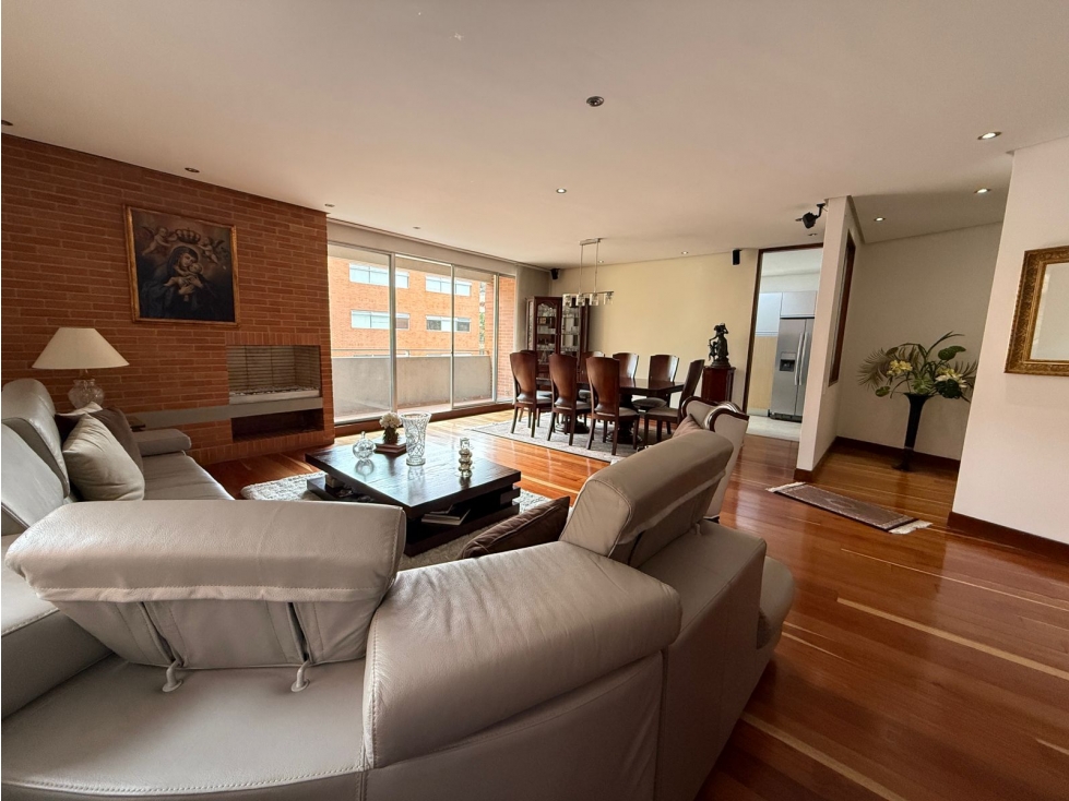 SE VENDE APARTAMENTO EN LOS ROSALES BOGOTA — foto 4