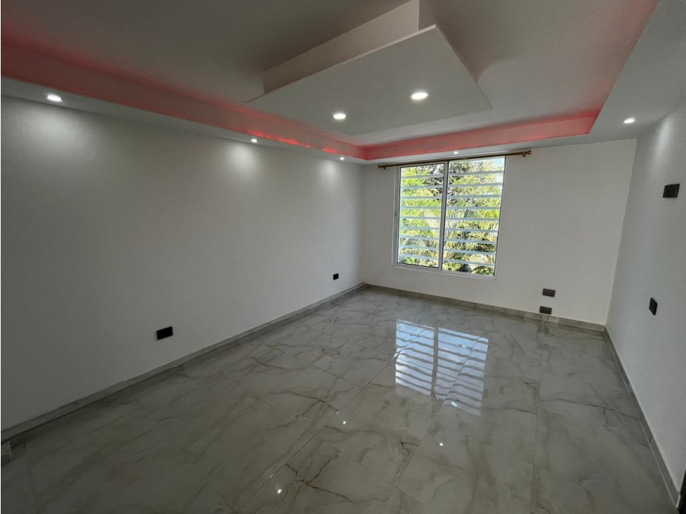 VENTA DE CASA EN EL CANEY DE TRES NIVELES AL SUR DE CALI — foto 3