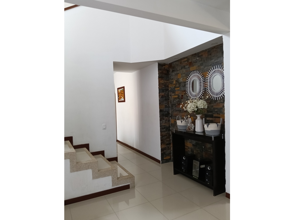 CASA EN VENTA EN CONDOMINIO CINCO SOLES DE 2 NIVELES JAMUNDÍ VALLE — foto 3