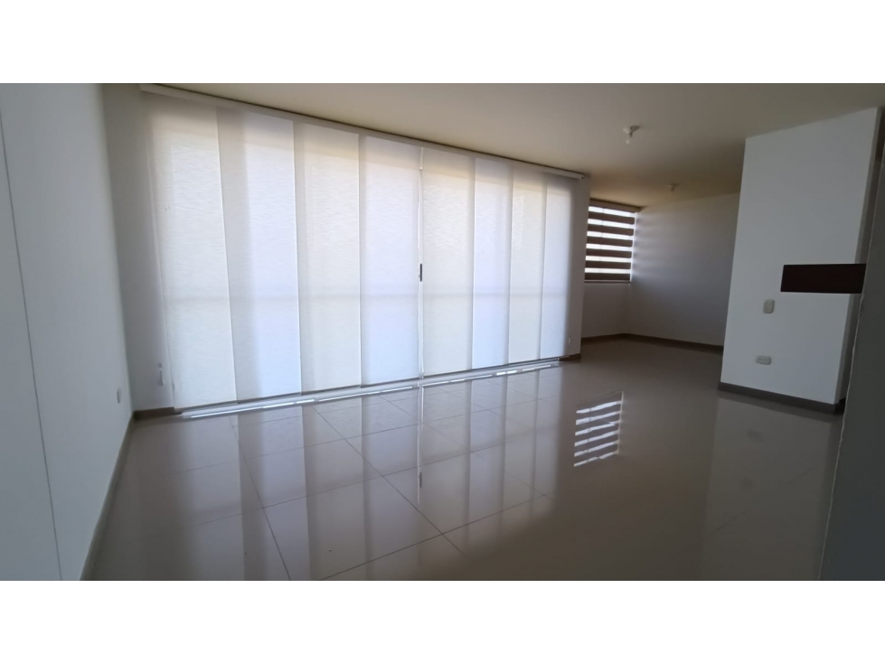 APARTAMENTO EN VENTA PISO 6 SECTOR METROPOLIS SANTROPE SUR DE CALI — foto 2