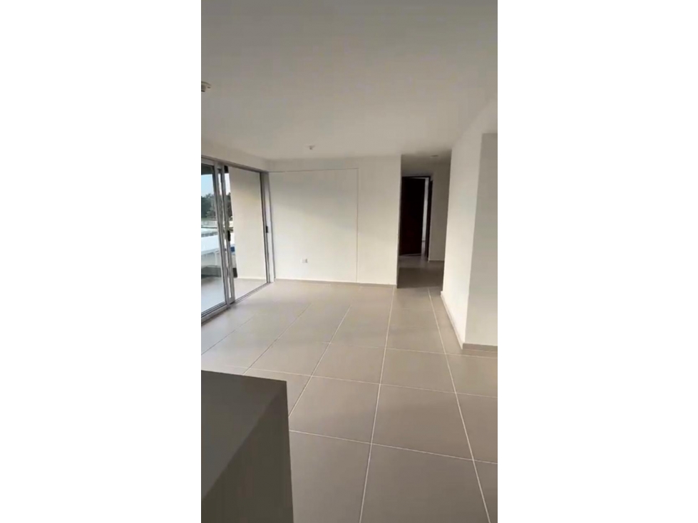 APARTAMENTO EN VENTA EN SANTA CLARA VALLE DEL LILI SUR DE CALI — foto 2
