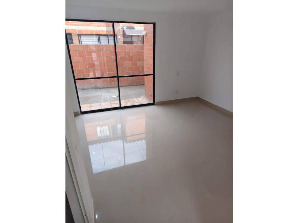 CASA EN VENTA PARA ESTRENAR EN CONJUNTO VERDI JAMUNDÍ VALLE — foto 3