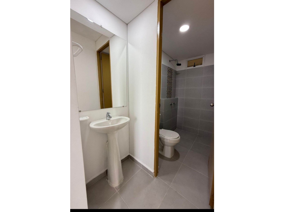 APARTAMENTO EN VENTA EN VILLA FATIMA SUR DE CALI PISO 7 — foto 6