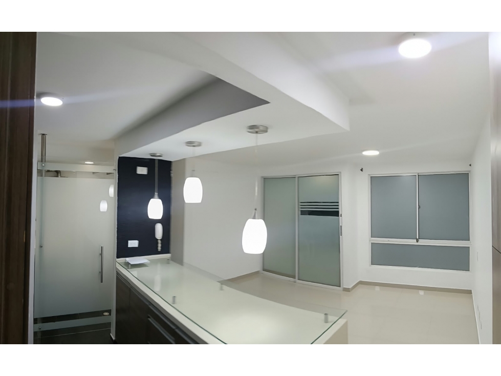 APARTAMENTO EN ALQUILER EN SAN GABRIEL, PISO 1 VALLE DEL LILI — foto 3