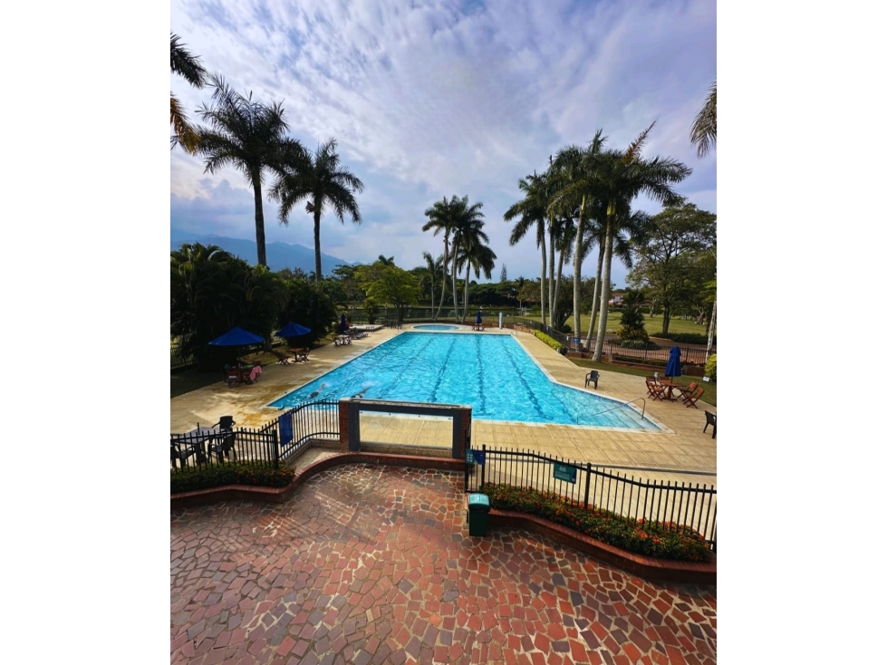 VENTA DE CASA DE LUJO EN CONDOMINIO LAS MERCEDES JAMUNDÍ VALLE — foto 3