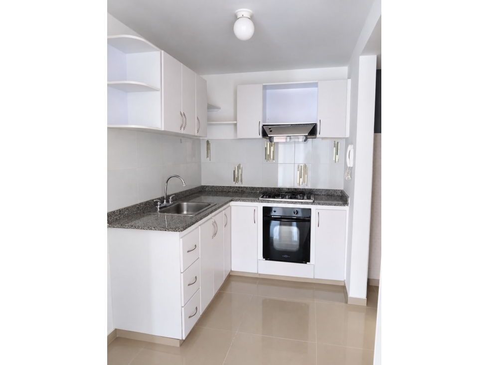 APARTAMENTO EN VENTA EN PARQUE DE ALCAZAR PISO 3 HACIENDA SUR DE CALI — foto 4
