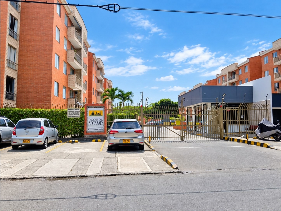 APARTAMENTO EN VENTA EN PARQUE DE ALCAZAR PISO 3 HACIENDA SUR DE CALI