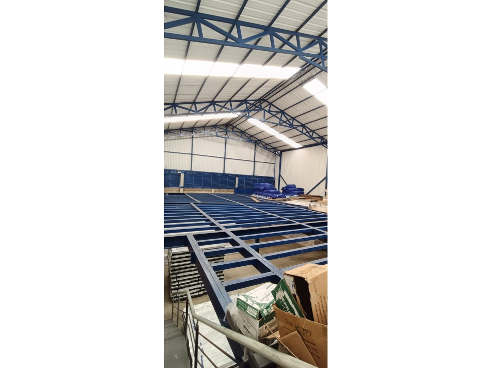 VENTA DE BODEGA EN EL TRONCAL ZONA INDUSTRIAL ORIENTE DE CALI