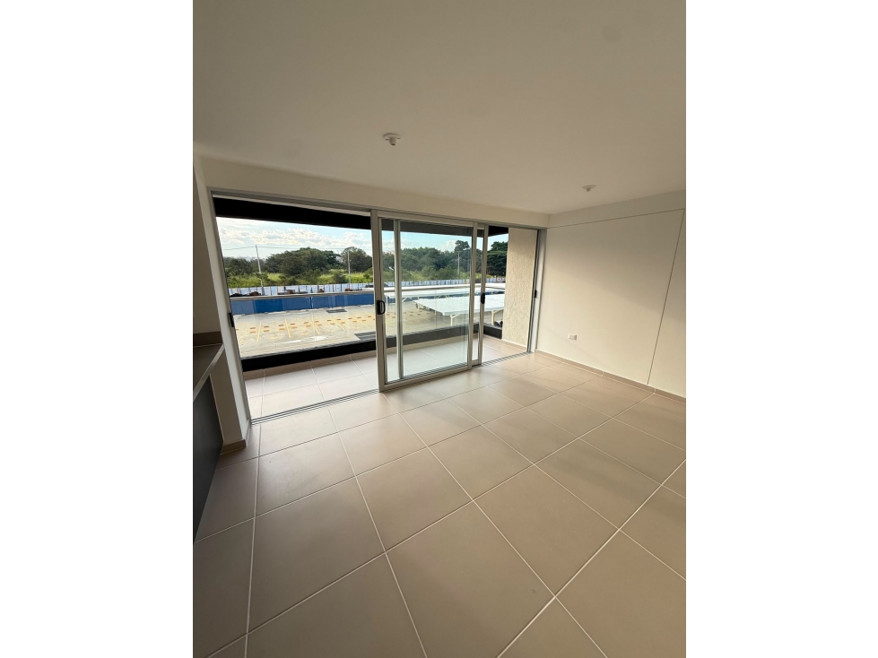 APARTAMENTO EN VENTA EN SANTA CLARA VALLE DEL LILI SUR DE CALI — foto 3