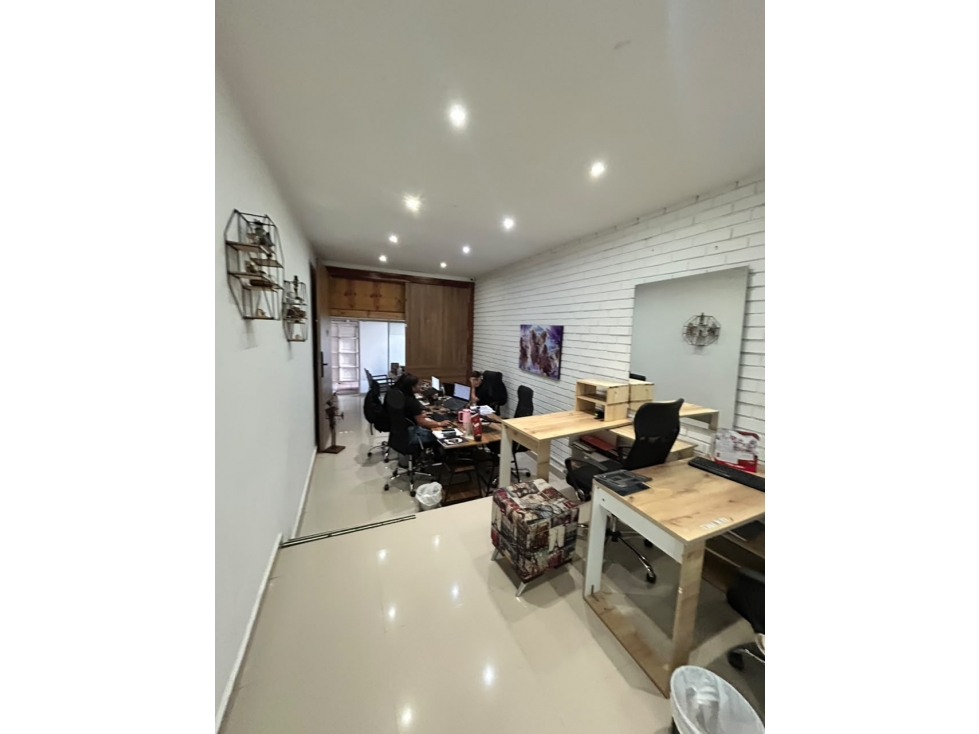CASA EN VENTA EXTERNA DE UN PISO EN EL BOSQUE AL NORTE DE CALI — foto 3