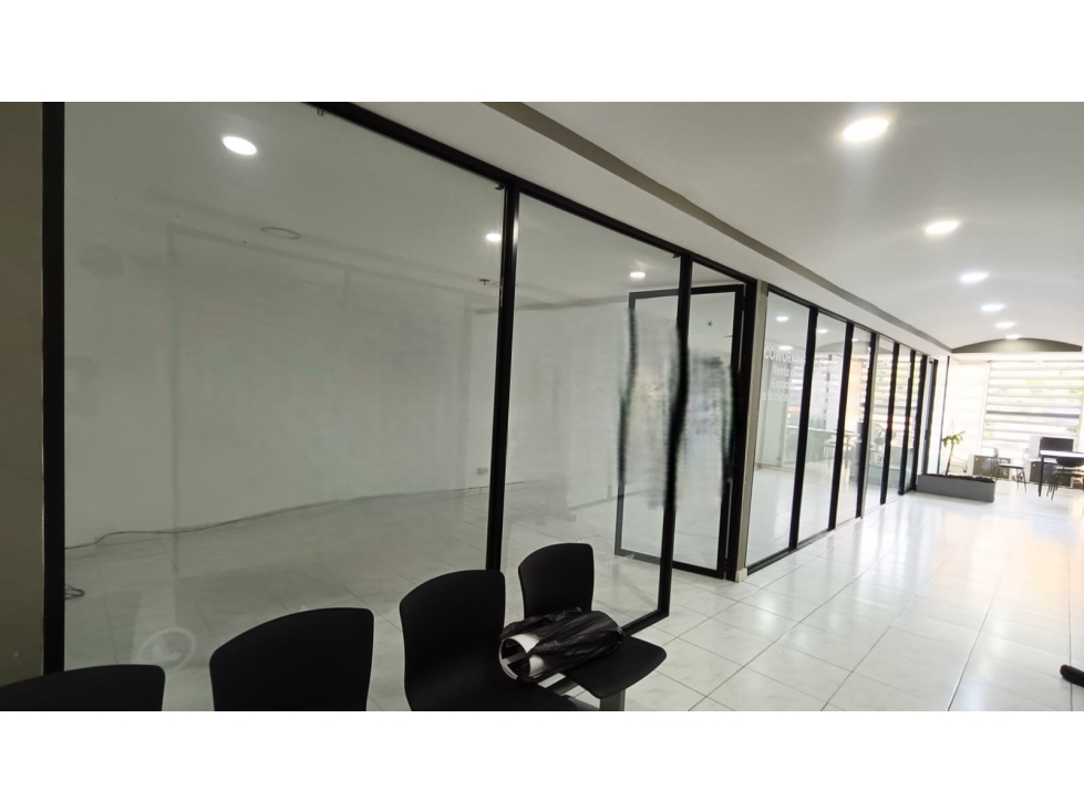 ALQUILER DE LOCAL COMERCIAL AL NORTE DE CALI EN SAN VICENTE — foto 2