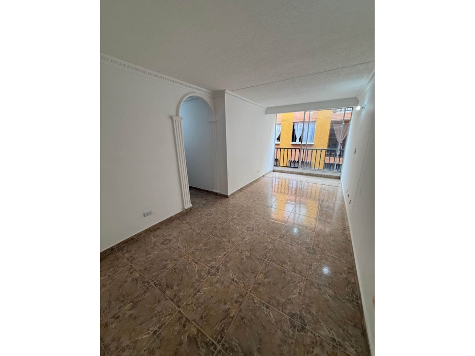 APARTAMENTO EN VENTA EN GRATAMIRA H SUR CENTRAL DE CALI PISO 3 — foto 2