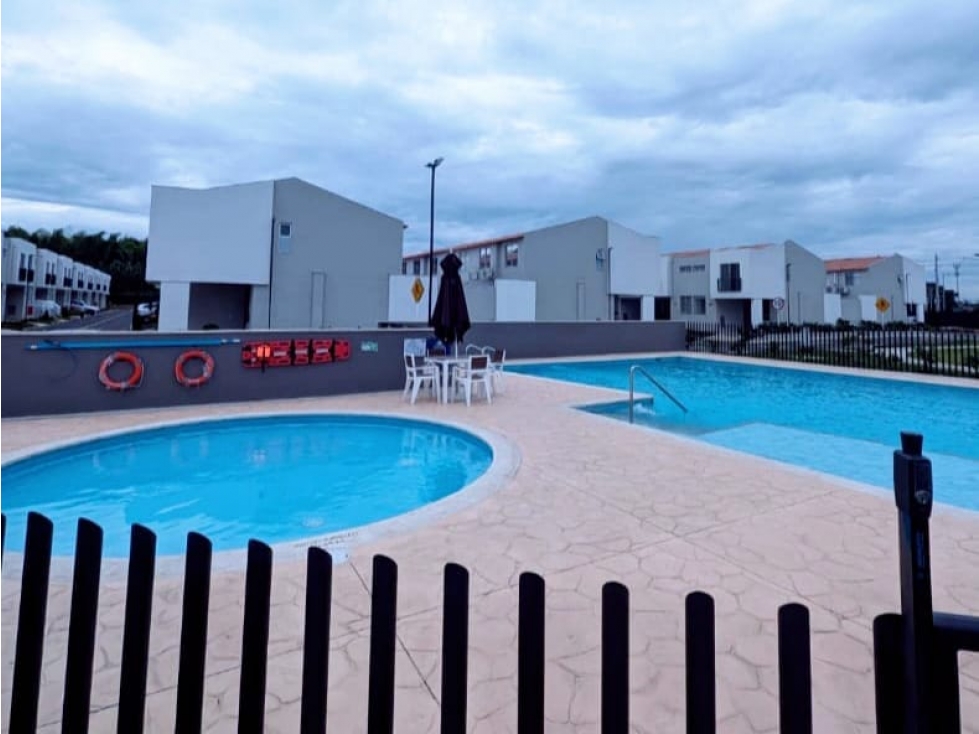 CASA EN VENTA EN CIUDAD COUNTRY EN TANGARA JAMUNDÍ VALLE — foto 3