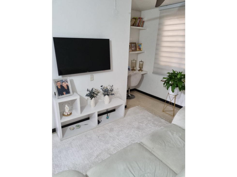 VENTA DE APARTAMENTO EN BOCHALEMA PISO 8 SUR DE CALI
