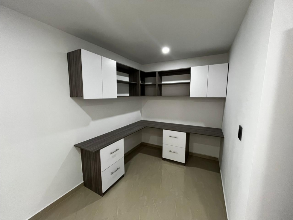 VENTA DE CASA EN EL CANEY DE TRES NIVELES AL SUR DE CALI — foto 6