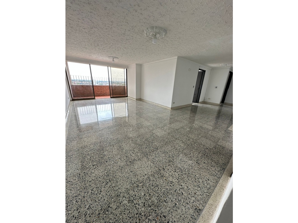 VENTA DE APARTAMENTO EN EDIFICIO CONQUISTADORES SAN FERNANDO — foto 3