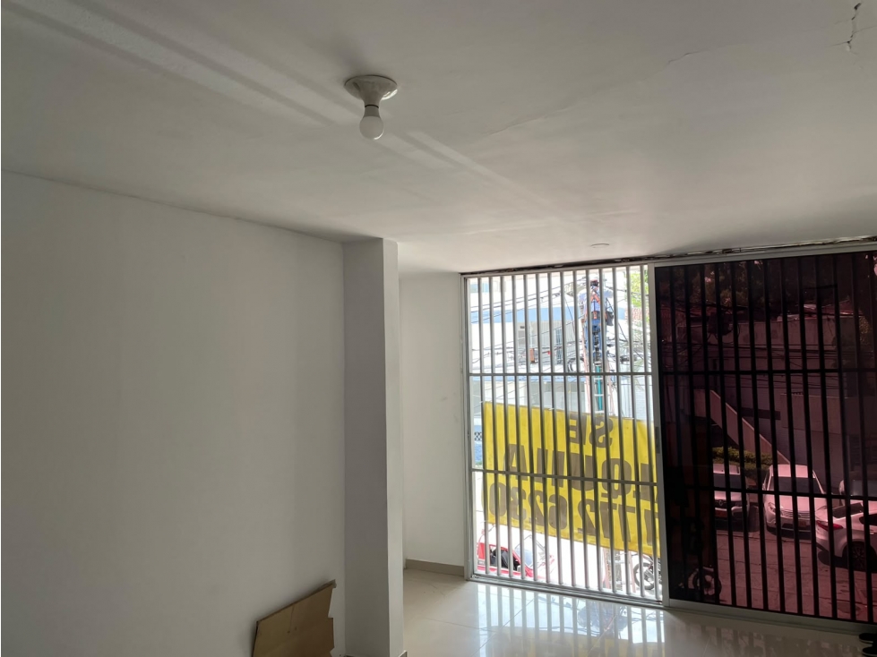 ALQUILER DE OFICINA DE 2 NIVELES EN SAN VICENTE AL NORTE DE CALI — foto 6