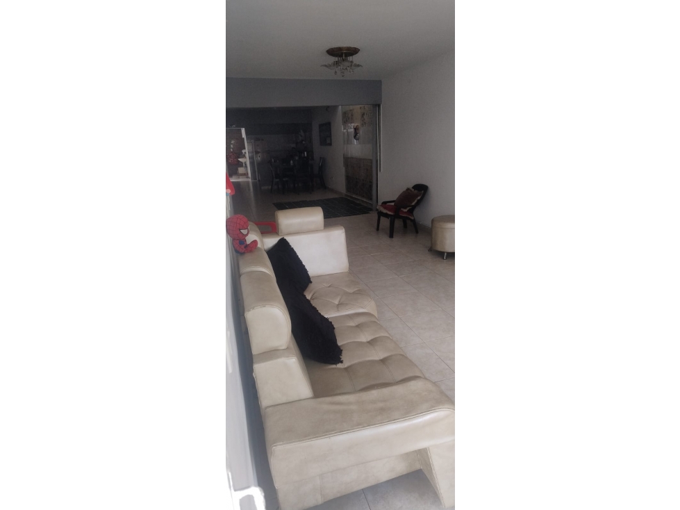 CASA EN VENTA DE 2 NIVELES Y TERRAZA EN EL JARDIN ORIENTE DE CALI — foto 6