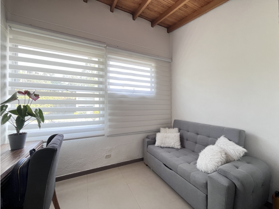 CASA DE UN NIVEL EN EL RETIRO-EXCELENTE UBICACIÓN — foto 2