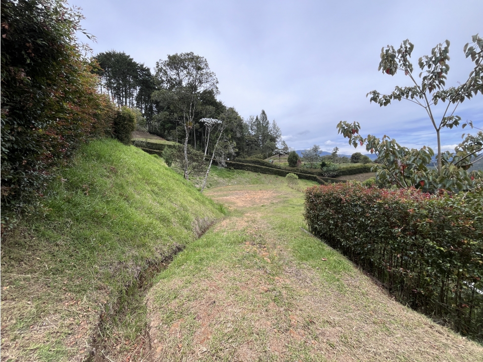 LOTE EN PARCELACIÓN EN LA VÍA DON DIEGO LLANOGRANDE — foto 5