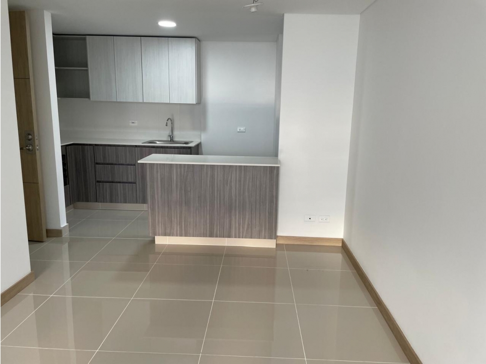 APARTAMENTO EN CAMINO VERDE ENVIGADO — foto 2