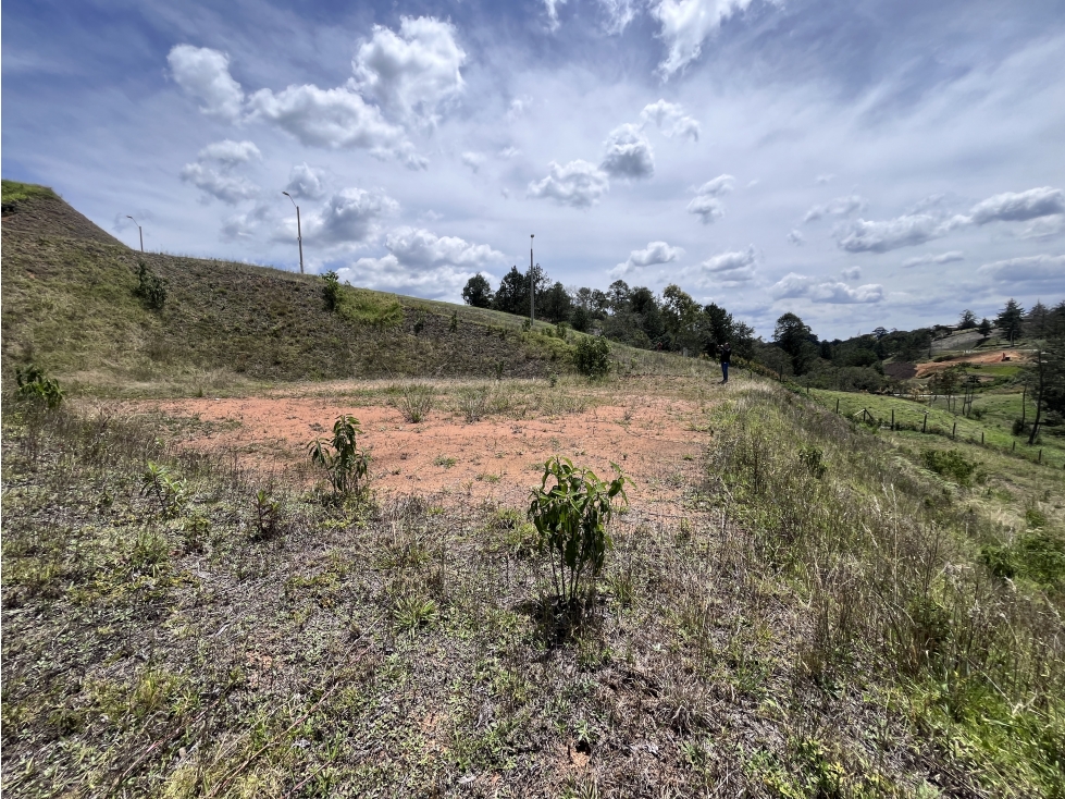 Lote urbanizado, en Parcelación en la vía San Antonio y La Ceja — foto 3