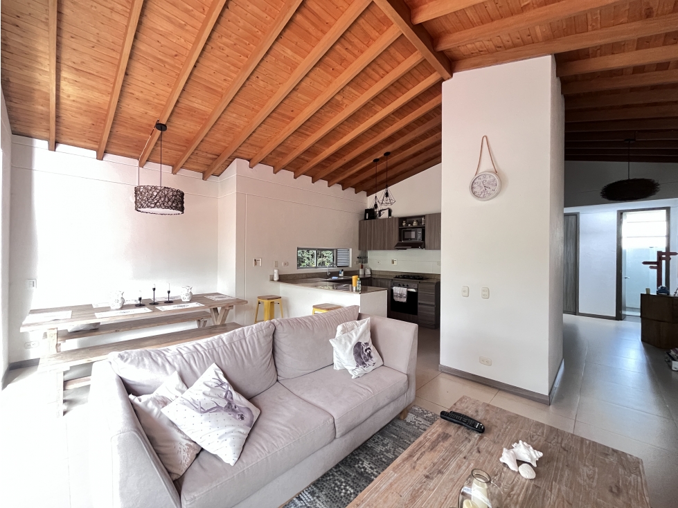 CASA DE UN NIVEL EN EL RETIRO-EXCELENTE UBICACIÓN — foto 6