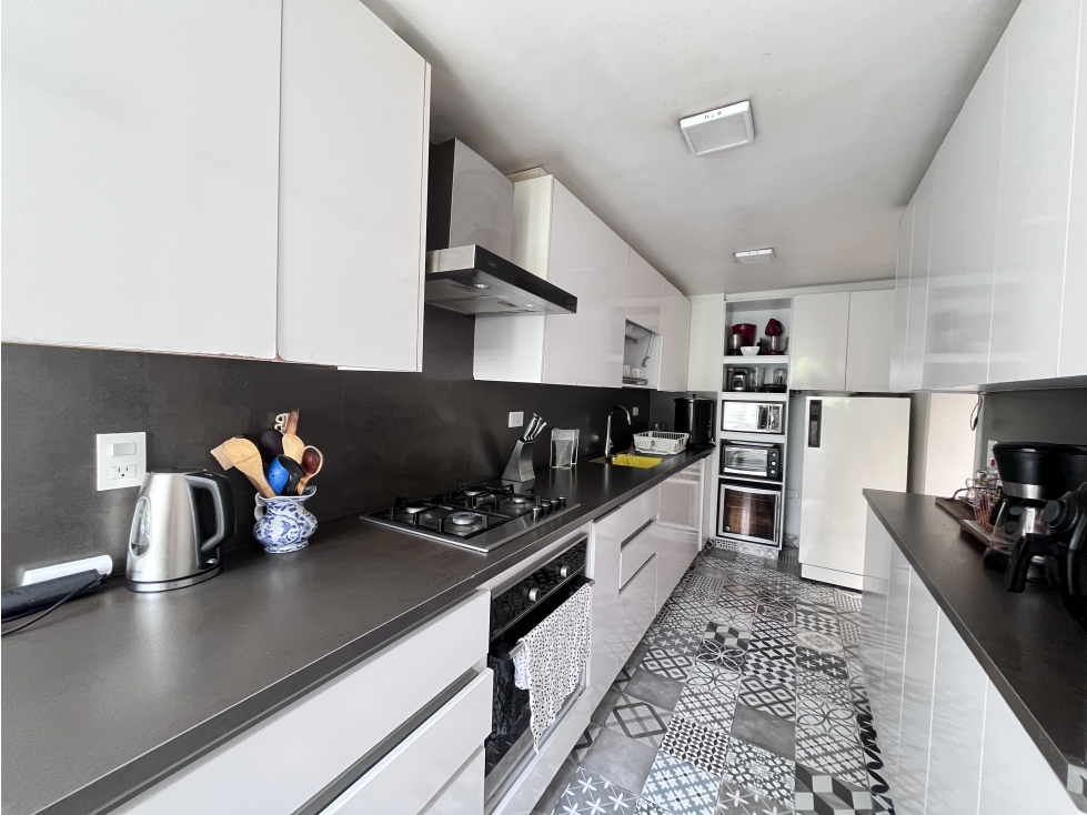 Venta apartamento en La Aguacatala-Medellín. — foto 6