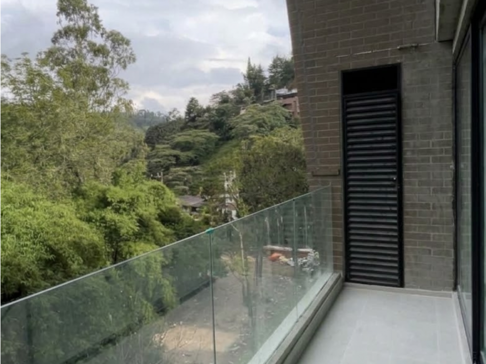 Apartamento para estrenar en El Retiro-cerca al parque - 3