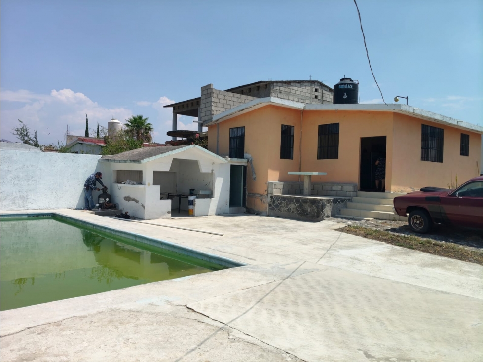 CASA CON ALBERCA EN YAUTEPEC,MORELOS