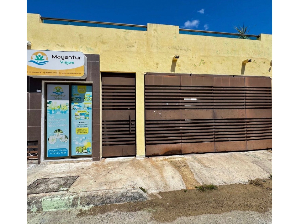 Casa en venta con local comercial en Los Heroes Merida,Yucatan