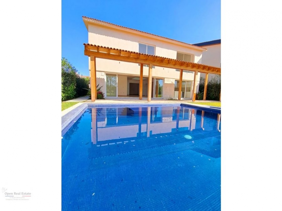 VENTA RESIDENCIA MODERNA PARAISO COUNTRY - 1