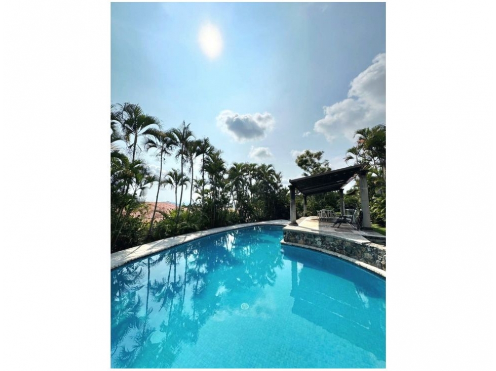 VENTA DE CASA EN BURGOS TEMIXCO MORELOS