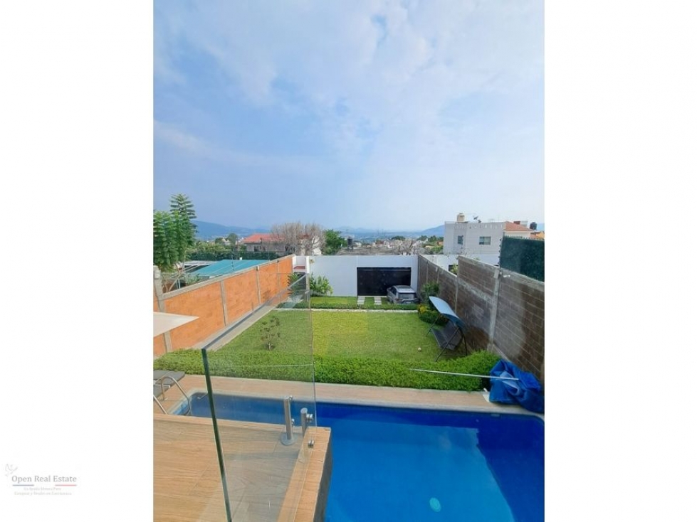 VENTA DE CASA MODERNA LOMAS DE TRUJILLO