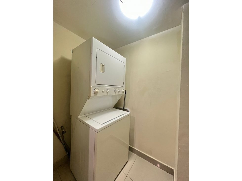 Se Alquila moderno Loft en El Cangrejo - PH Vitro — foto 5