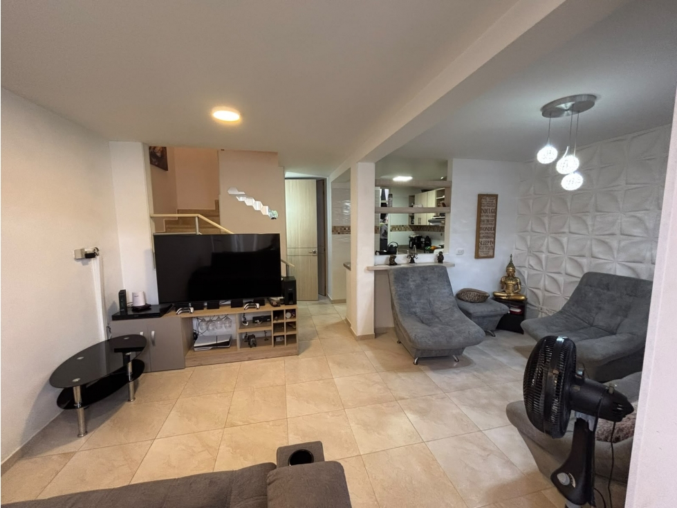 VENTA DE CASA EN GALICIA -CERRITOS — foto 3