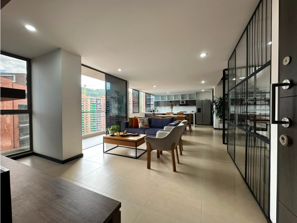 Vendo apartamento duplex en Altos del Poblado