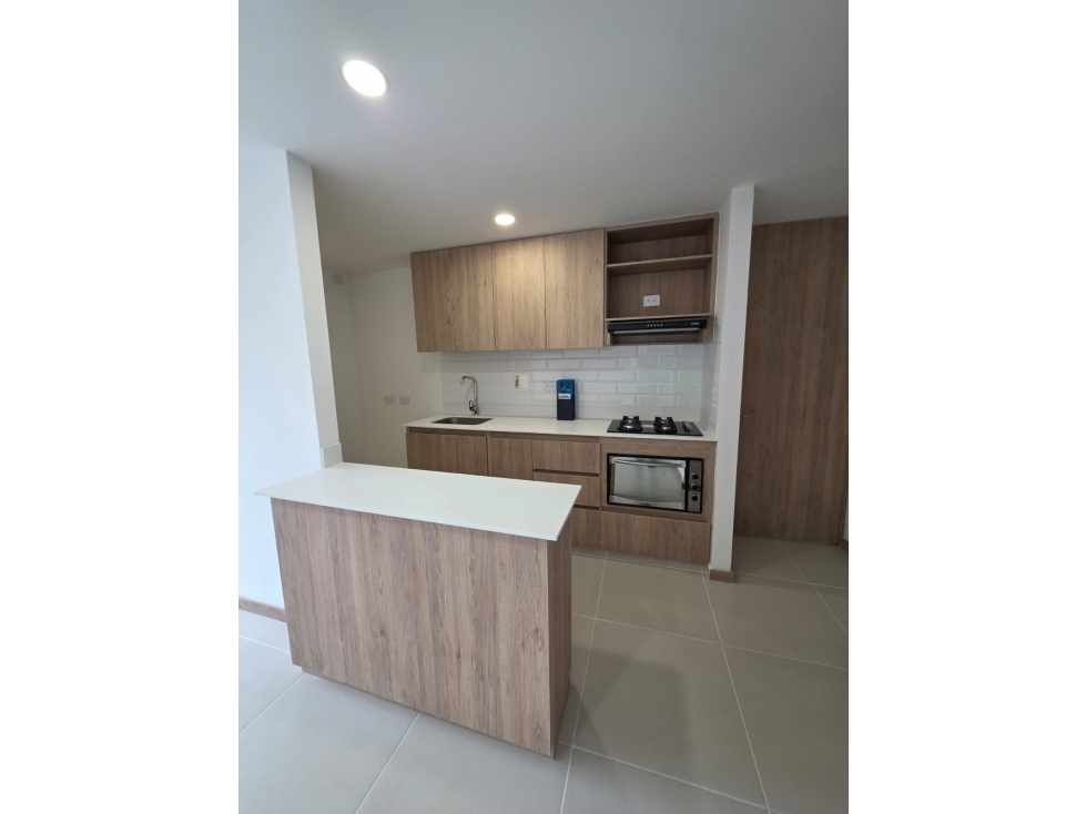 Apartamento para estrenar en Camino Verde