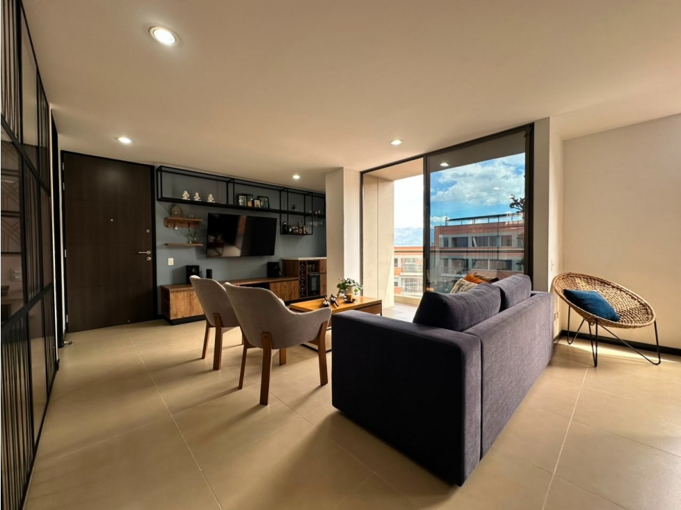 Vendo apartamento duplex en Altos del Poblado — foto 2
