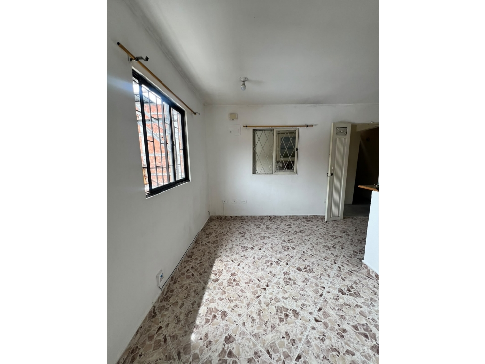 SE ARRIENDA APTO-ESTUDIO BUENOS AIRES