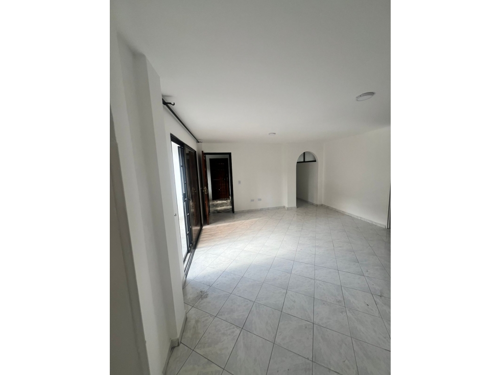 SE ARRIENDA APTO BELEN — foto 4
