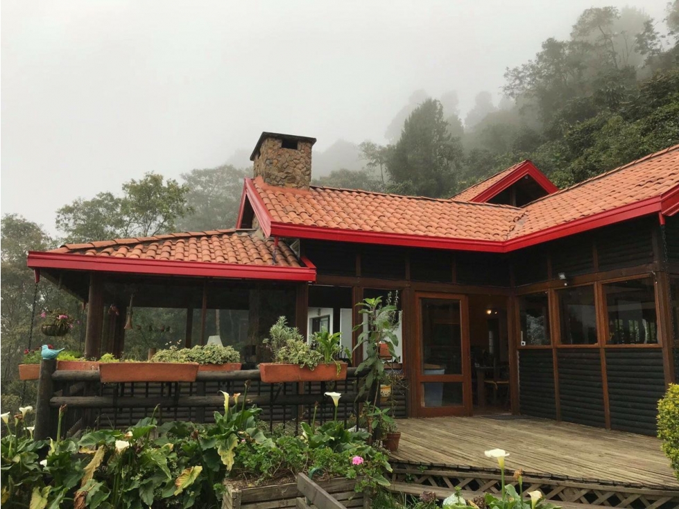 SE VENDE FINCA ENVIGADO