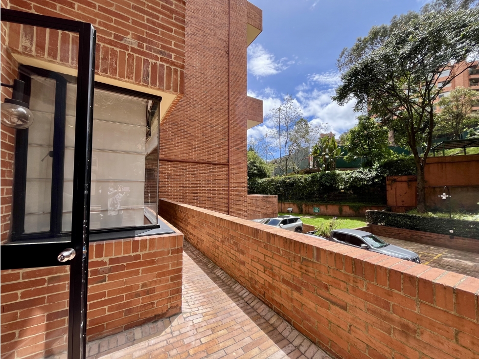 Apartamento en Conjunto Cerrado - Rosales Bajo — foto 2