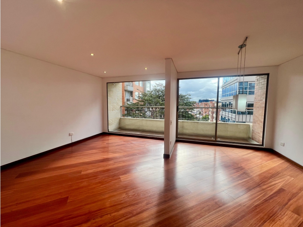 Apartamento en Venta con Balcón - 113mts2 — foto 2