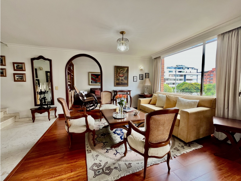 Venta Amplios espacios y excelente ubicación en Santa Bárbara — foto 3