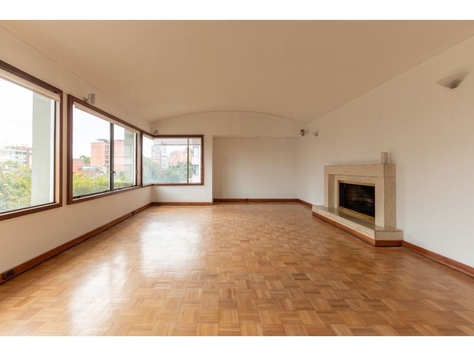 Arriendo Penthouse Duplex - Rosales Bajo