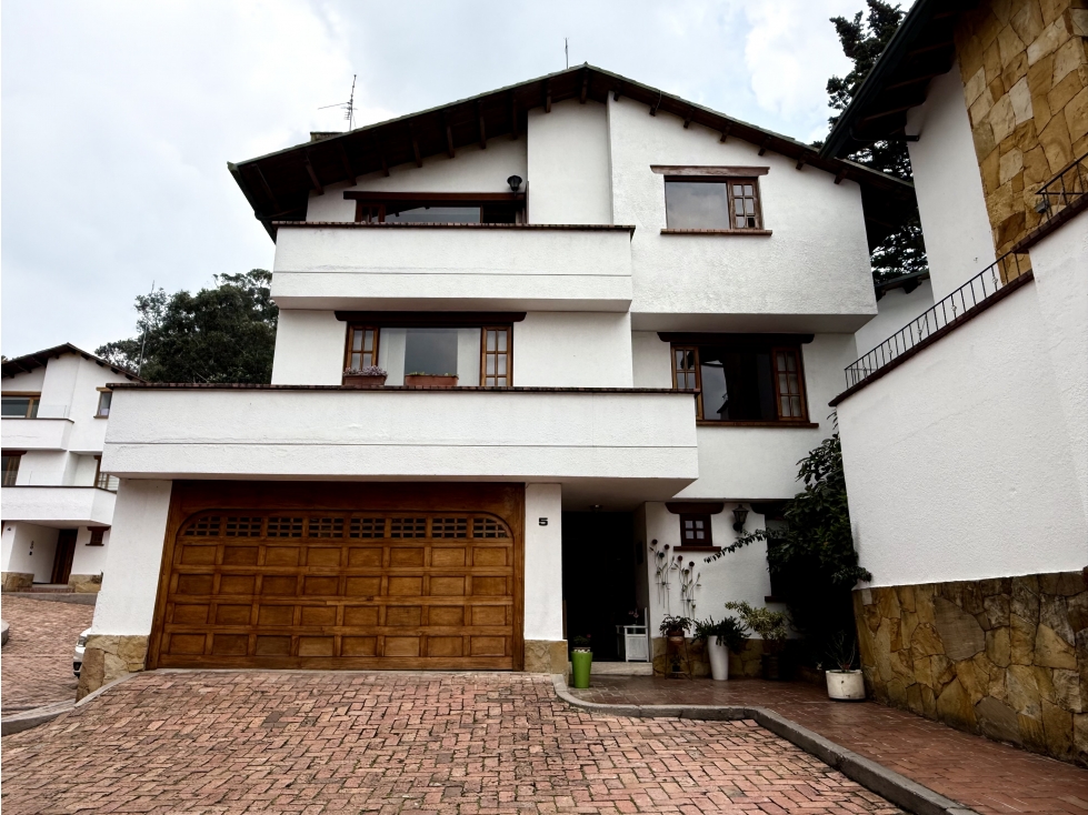Casa con gran potencial de remodelación en venta en Los Lagartos