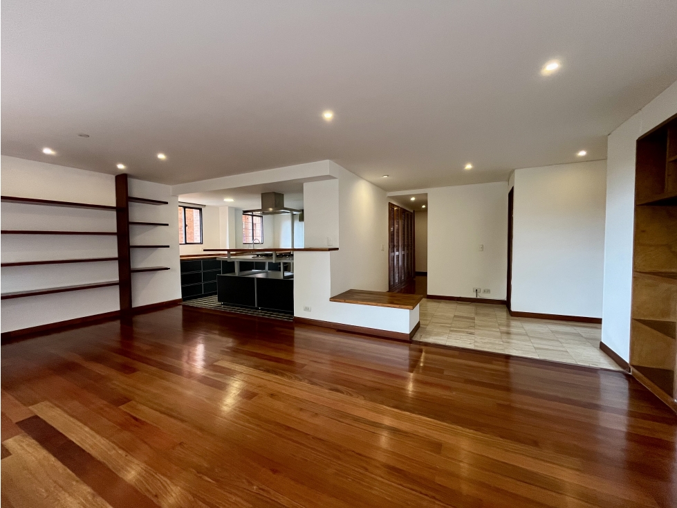 Apartamento en Conjunto Cerrado - Rosales Bajo — foto 5